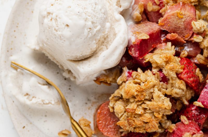 Strawberry Rhubarb Crisp (V/GF/RSF)