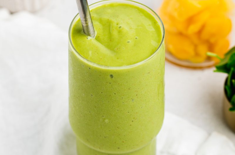My Favorite Green Smoothie Recipe (Vegan, Gluten-Free)
