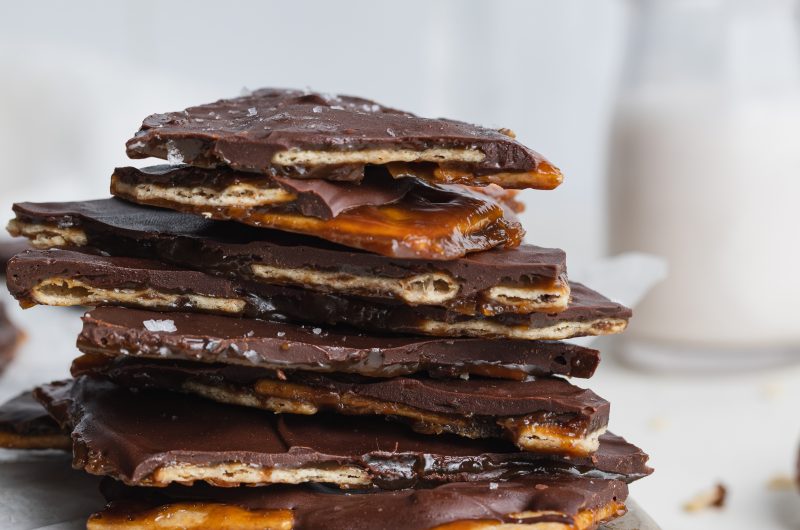 Christmas Crack Recipe (Vegan, Gluten-Free Options)