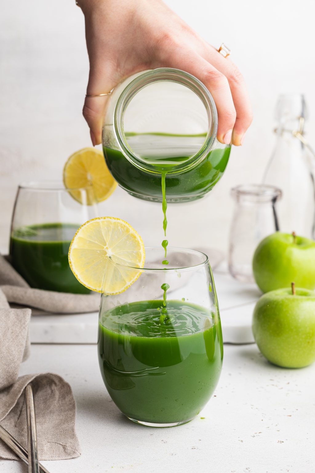 Green Blender Juice (How to Make Juice Without a Juicer)
