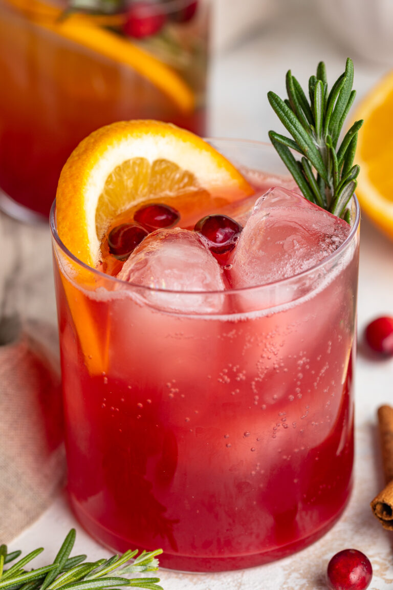 close up image of non-alcoholic christmas punch in a glass.