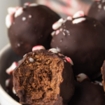 5-Ingredient Chocolate Peppermint Protein Balls pin